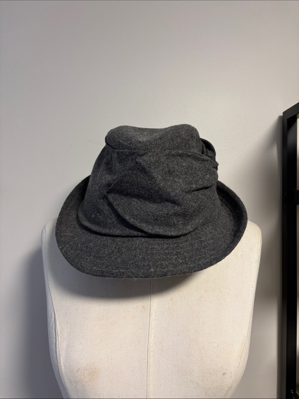 Vintage wool blend grey fedora
